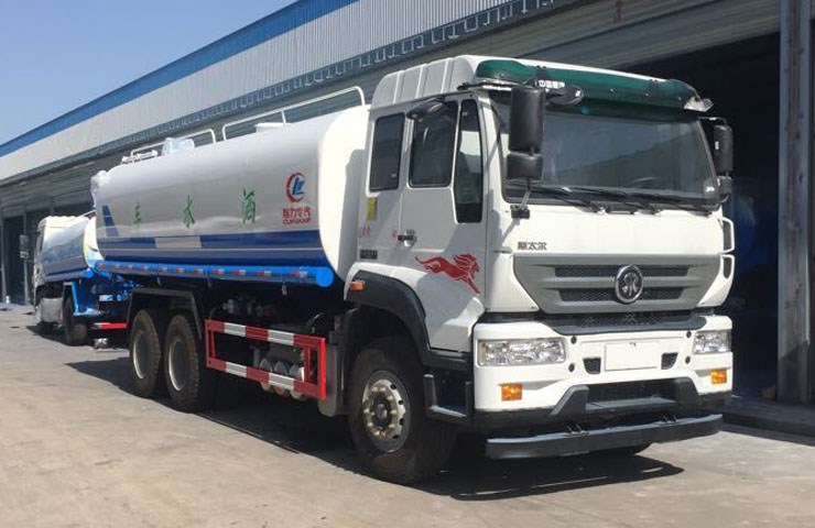 国五重汽洒水车｜19吨洒水车