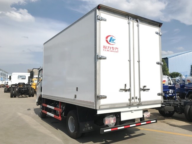 (厢长4.1米)重汽howo冷藏车