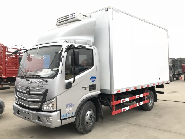 (厢长4.2米)福田欧马可s3冷藏车