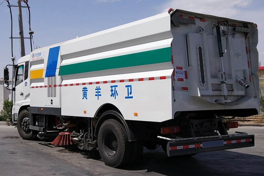 天锦8吨洗扫车