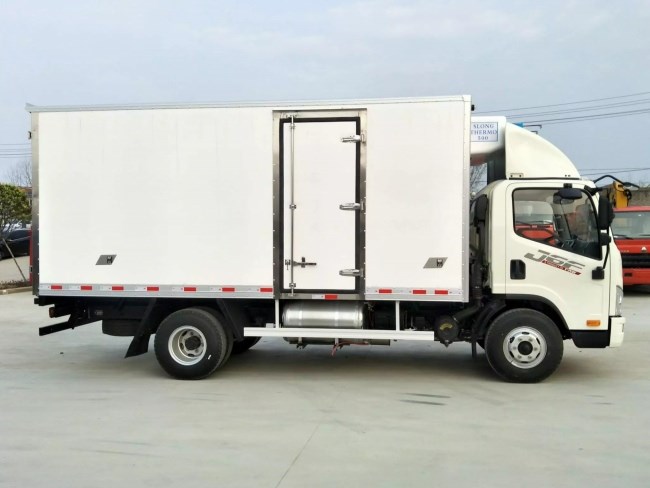 (厢长5.2米)解放j6f冷藏车